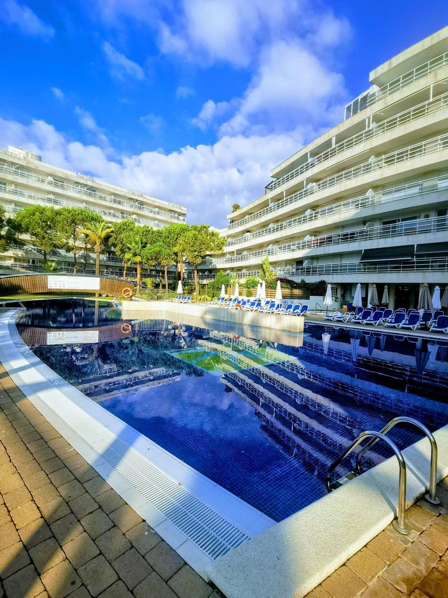 Seafront Apartment In ブラナス エクステリア 写真